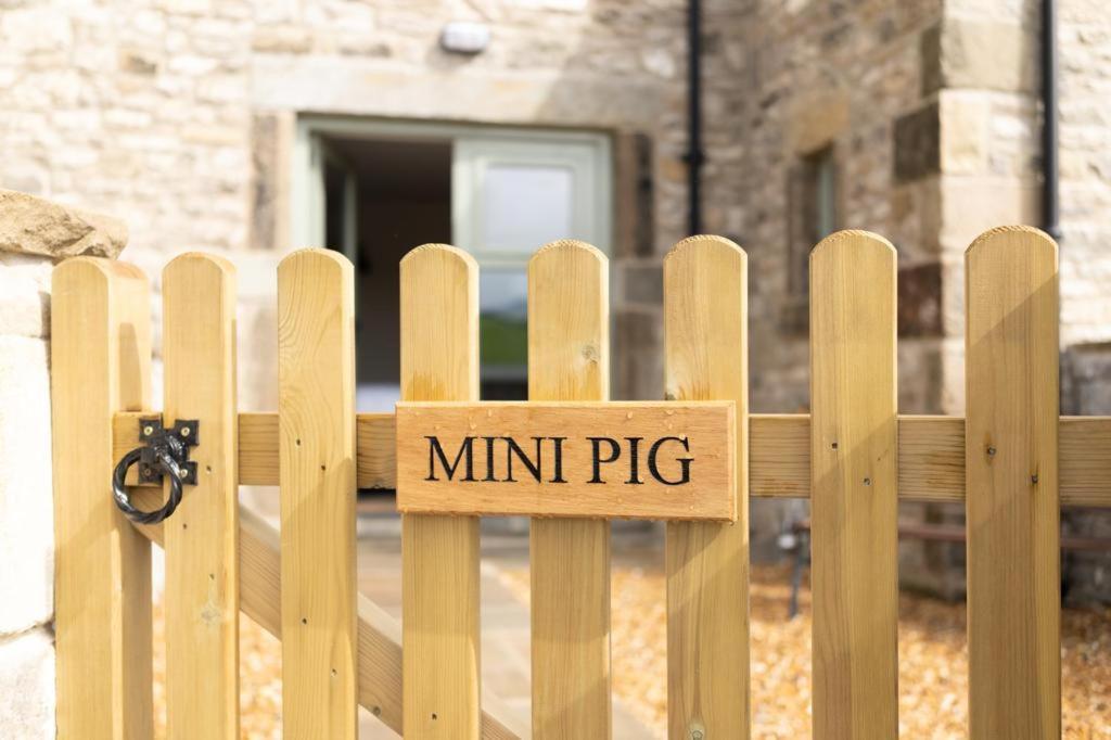 The Blind Bull Hotel Little Hucklow Exterior foto